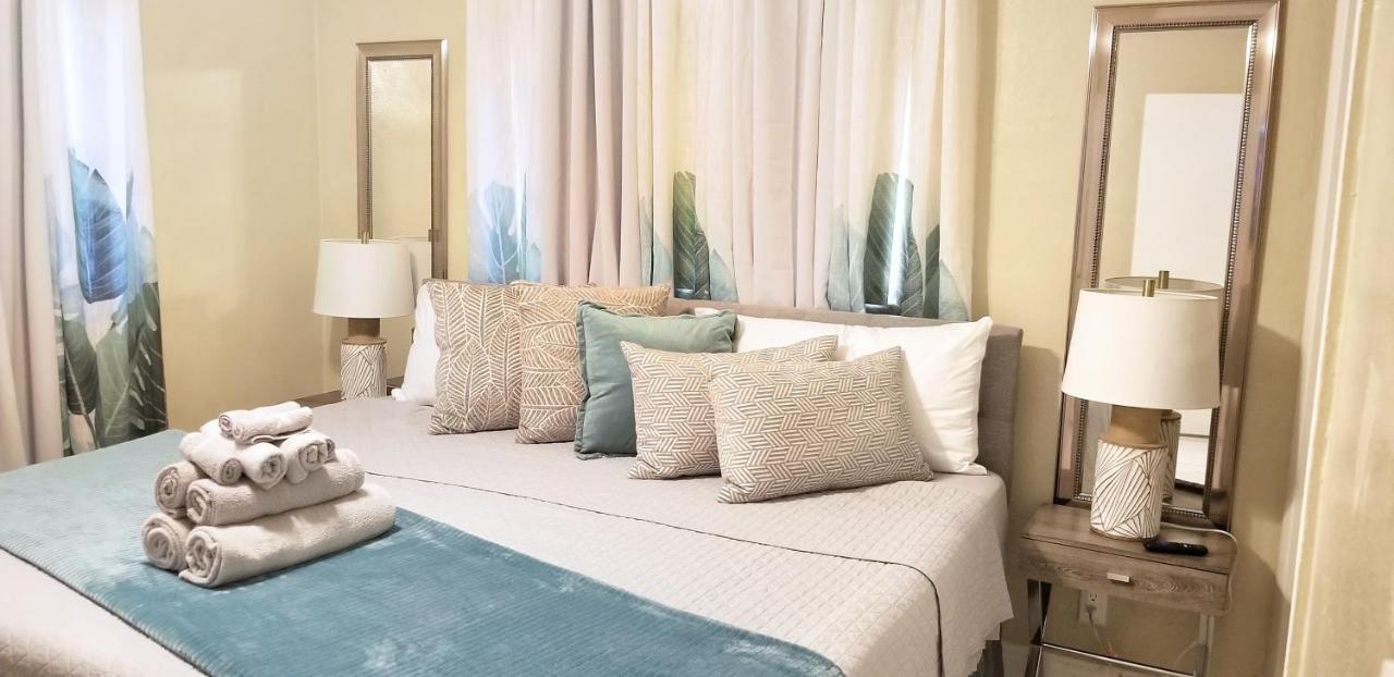 Glam 2 Bedroom Apartment Close To Nsu In Cooper City Экстерьер фото
