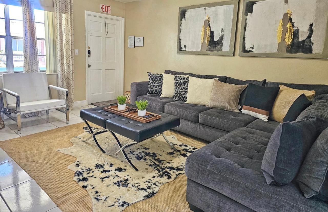 Glam 2 Bedroom Apartment Close To Nsu In Cooper City Экстерьер фото